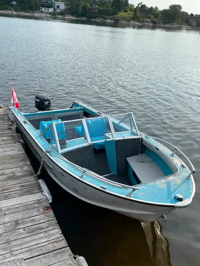 For sale is this very well looked after 17 ft family boat. It has a like new, very low hours, Etec 5...
