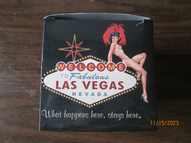 Pair of Las Vegas Coffee Cups in Kitchen & Dining Wares in London - Image 2