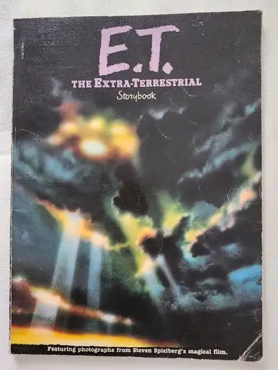 Vintage 1982 E.T. The Extra-Terrestrial Storybook Paperback book by William Kotzwinkle Based on the...