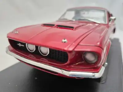 Rare 2000 Release The ERTL Company Inc. Item 36512B Carroll Shelby Official Licensed Product Limited...