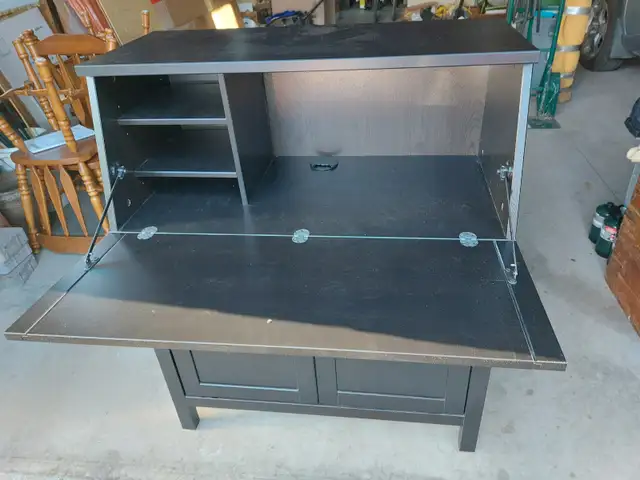 Secretary Desk / Cabinet with Fold Down Front in Desks in Ottawa - Image 3