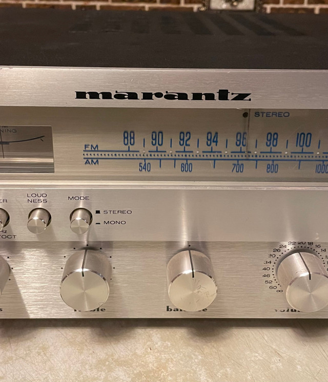 MARANTZ Model 1515 Stereo RECEIVER / AMP Amplifier EXCELLENT!! in Stereo Systems & Home Theatre in Hamilton - Image 4
