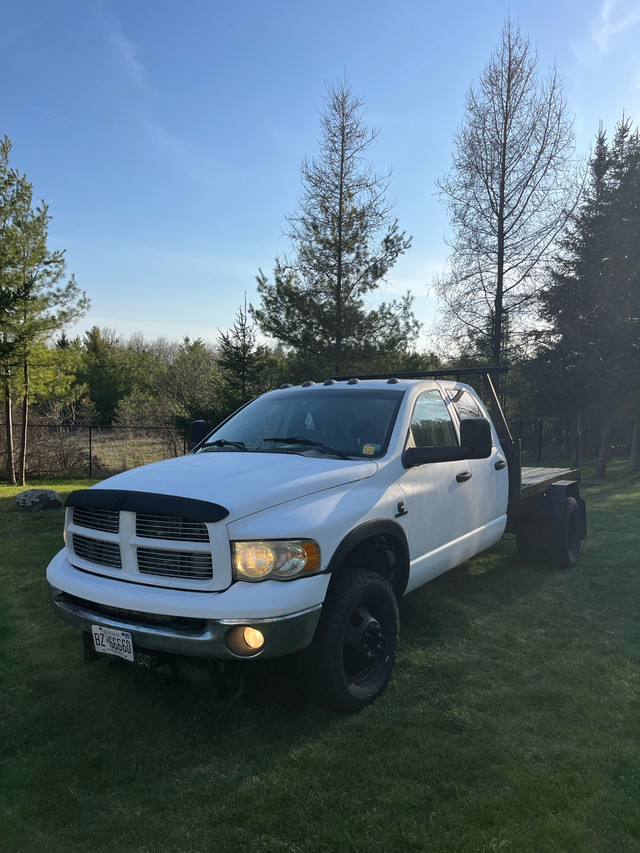Dodge Ram 3500 Flatbed Hauler in Cars & Trucks in Oakville / Halton Region - Image 2