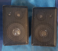 Rostech bookshelf speakers 