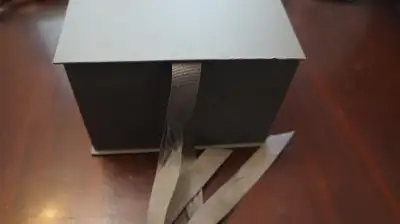 GIFT BOX  -  HALLMARK, View more