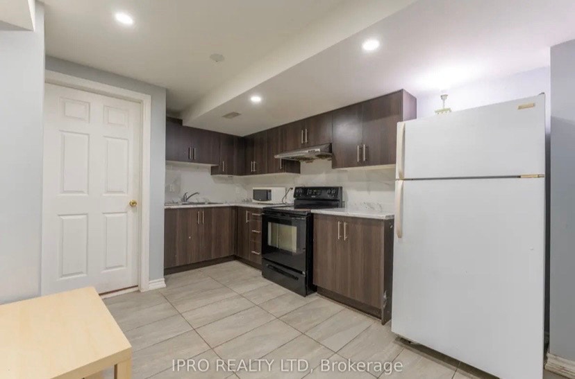 Basement room for rent 2