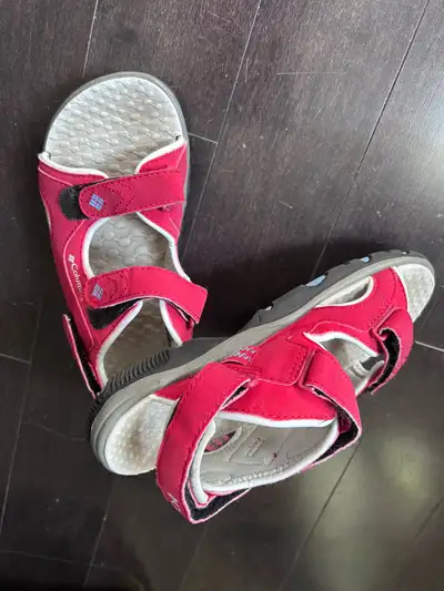 Sandales Columbia/ Columbia sandals kids size 3, View more