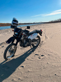 DRZ 400 Dual Sport Motorcycle