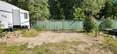 RV LOTS FOR RENT – Crawford Bay – Full Hookups