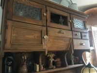 ANTIQUE SOLID OAK DISPLAY HUTCH WITH ORIGINAL BRASS HANDLES