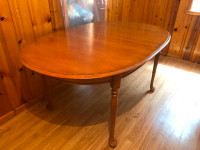 Roxton maple dining table and chairs