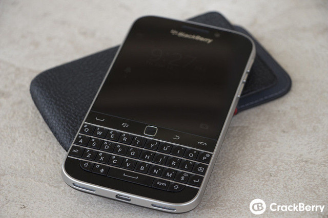 Blackberry Classic Brand New Condition in Box in Cell Phones in City of Toronto