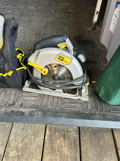 Circular saw - Stanley corded, View more