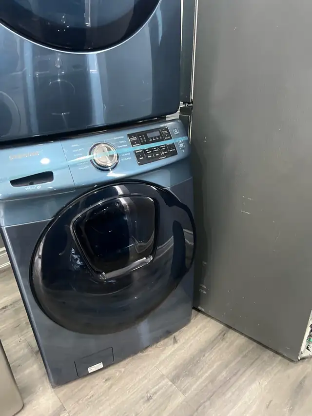 blue SMART WASHER ELECTRIC DRYER SET CAN DELIVER  in Washers & Dryers in Mississauga / Peel Region - Image 3