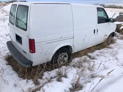 Really good condition for its age except for a few dings noted in the pictures. Very low/no rust. Su...