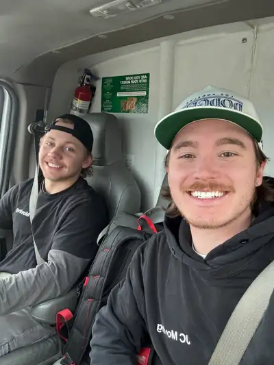 NEED HELP MOVING? GOT JUNK? FAST AND EFFICIENT MOVERS!, View more