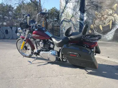 HARLEY-DAVIDSON SOFTAIL NIGHT TRAIN 2008, 45000km, 6000$ de factures d'entretien chez le concessionn...