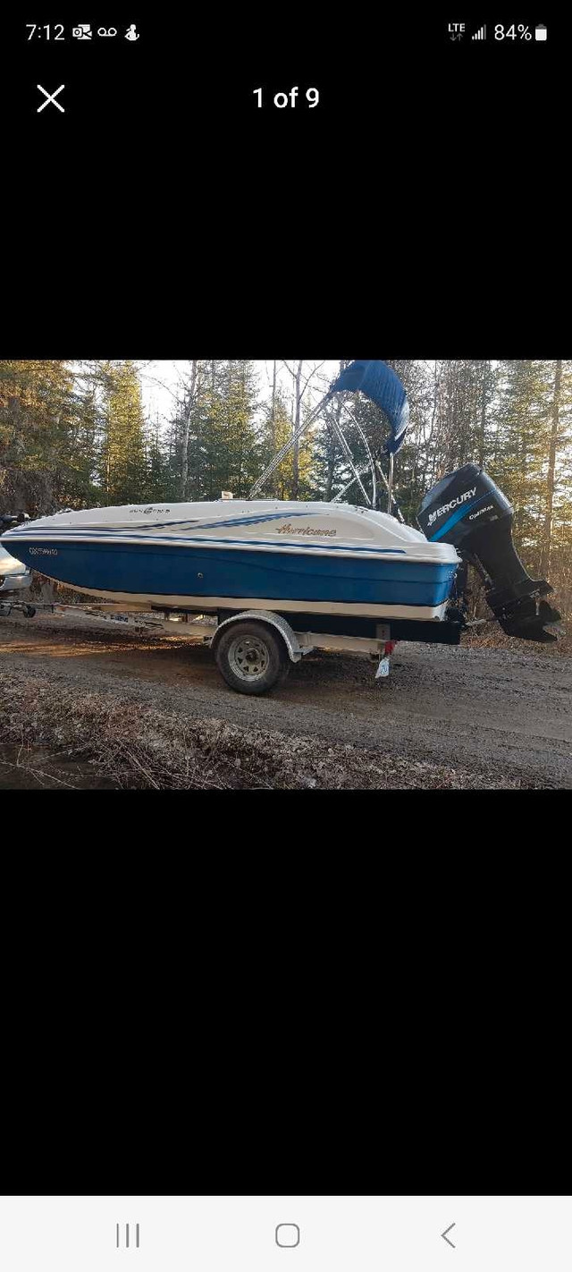 2012 hurricane sundeck 200hp mercury may trade in Powerboats & Motorboats in Timmins