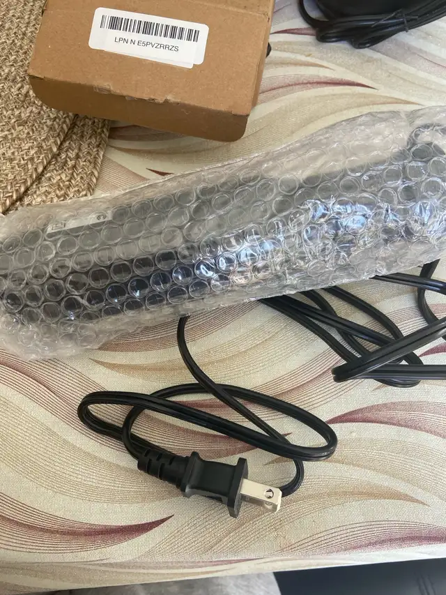 hand immersion blender  in Processors, Blenders & Juicers in Hamilton - Image 4