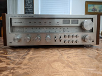 Realistic STA-2000 AMFM Stereo Receiver excellent working