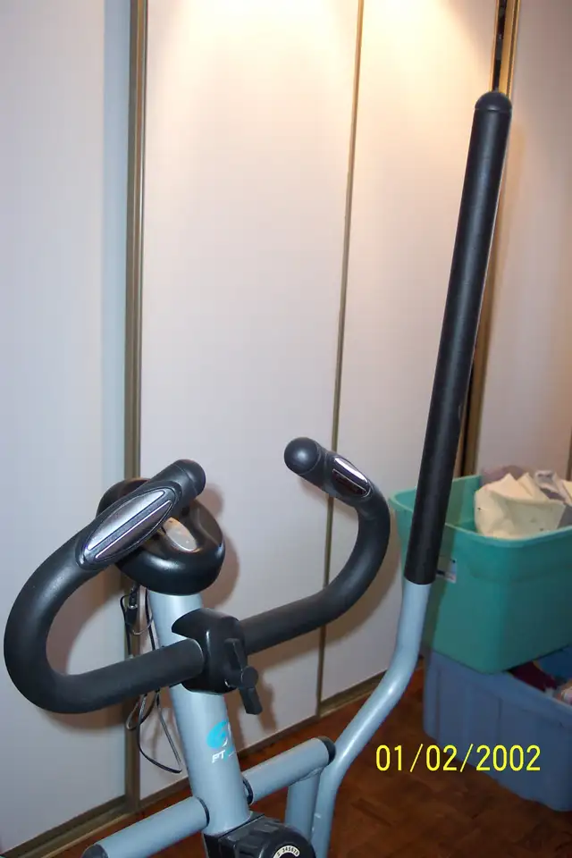 elliptical and bike machine in Exercise Equipment in Ottawa - Image 4