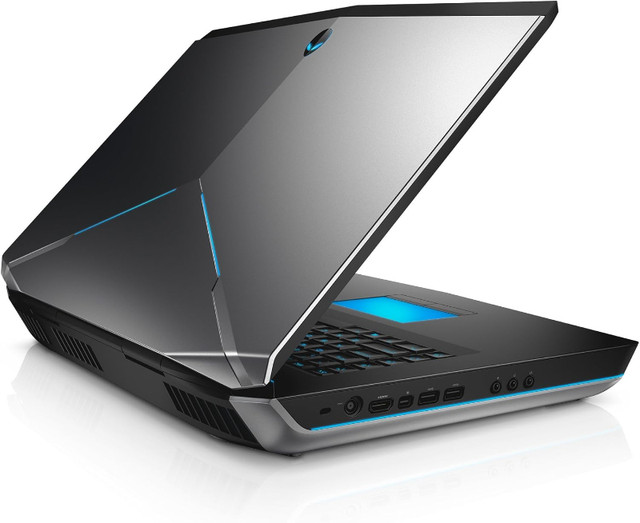 Alienware 18.4" Gaming Laptop in Laptops in City of Toronto - Image 2