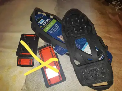 Crampons semelles Stabil small adulte (neuf), View more