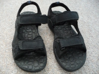 Men's Black Sandals - Suitable For Water Use - Size 8