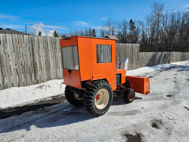 Case 446 Tractor Snowblower in Other in Sault Ste. Marie - Image 2