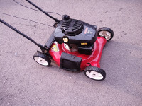 Craftsman 21'', 149cc Kohler gas Lawn Mower