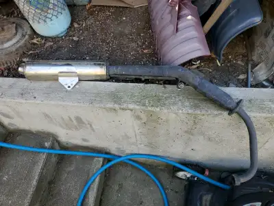 Has less that 100kms. Been in storeage since 2007. Basically brand new.