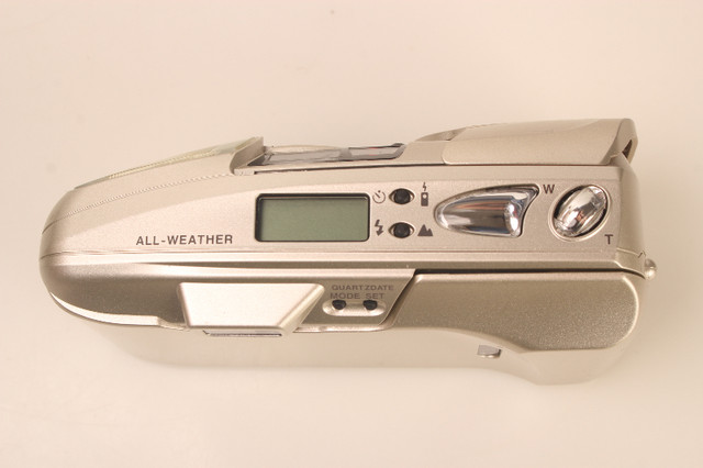 Olympus Stylus 80 mju-III 35mm film camera in Cameras & Camcorders in City of Toronto - Image 3