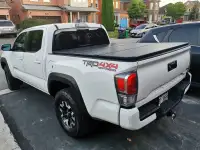 Toyota Tacoma and Tundra: Brand New Hard Tri-Fold Top-mount Tonn