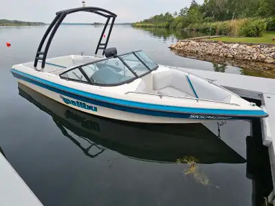 350 Mercruiser (5.7liter EFI), 465 hours, direct drive, 21ft. Wakeboard tower, tandem trailer. Fresh...