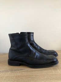Unisex Aldo black leather ankle boots - Mens size 42