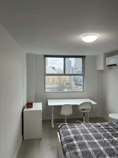 Looking for a clean, convenient, all-inclusive room in downtown Toronto? I’m subletting a private be...