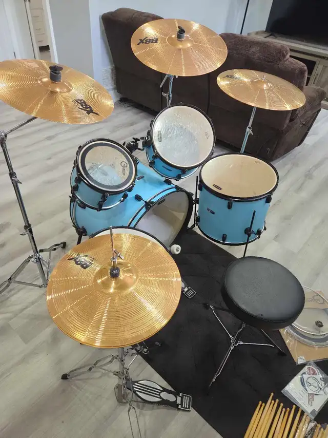 Drum kit581022452023961602