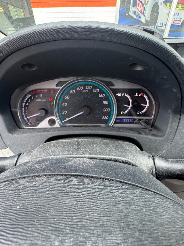 Toyota Venza in Cars & Trucks in London - Image 4