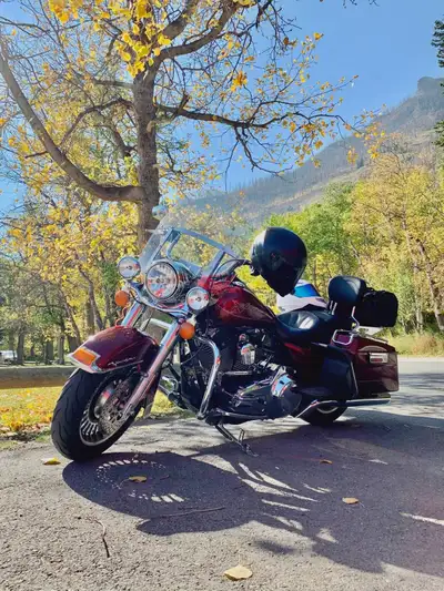 For sale Harley Davidson 2009 Road King in pristine condition. Bike has been always well maintained...