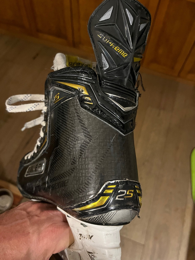 Bauer 2S Supreme skates, size 6.5, great shape in Skates & Blades in Calgary - Image 3