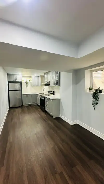 Bright 1-Bedroom+ Storage room for Rent - Female Only - Markham