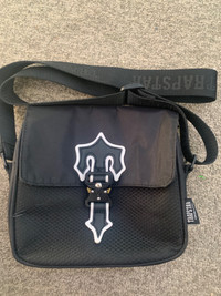 Trap star side bag 