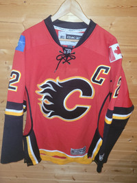 iginla flames jersey in Alberta - Kijiji Canada