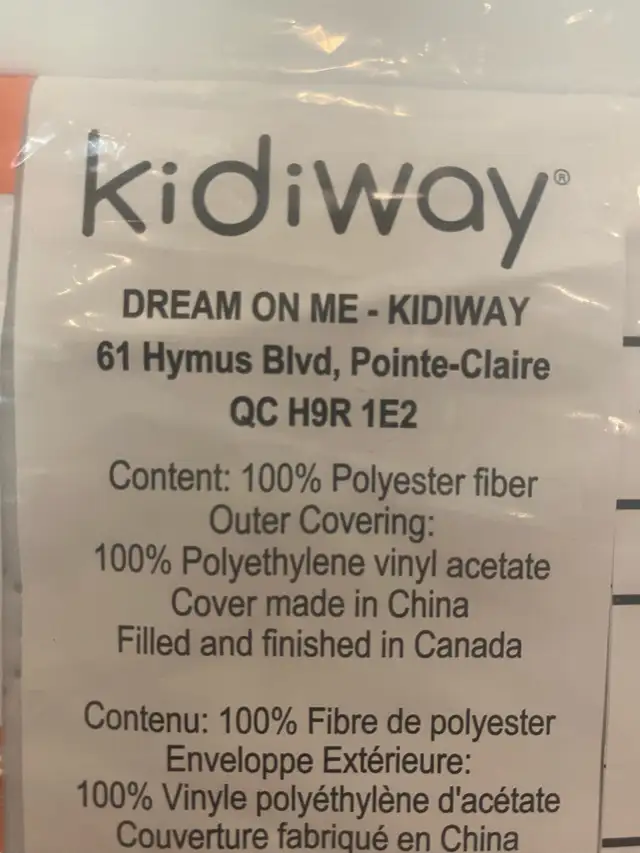 Travel Baby Sleeper or Play Pen with Mattress in Cribs in London - Image 8