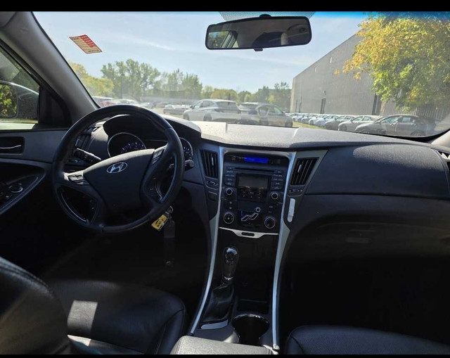 Hyundai Sonata limited edition for sale in Cars & Trucks in City of Toronto