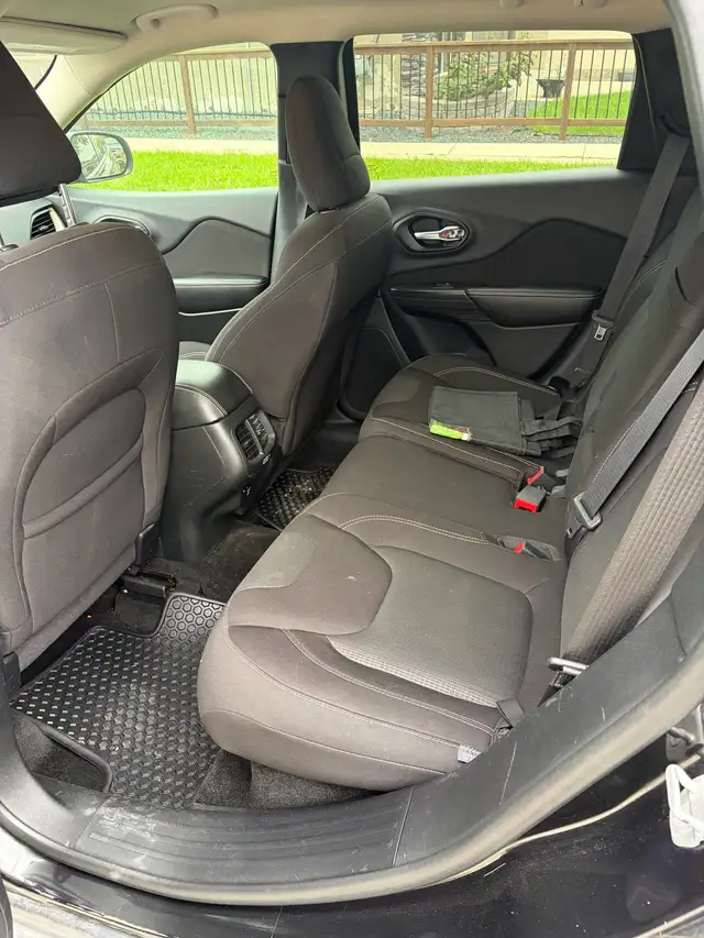 2016 Jeep Cherokee 581029103875532806