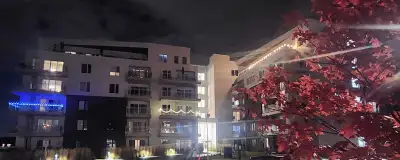 1997$/mois, reprise de bail Compagnie Espace Lokalia 450 446 1310 Locataire 438 865 8909 Adresse: 25...