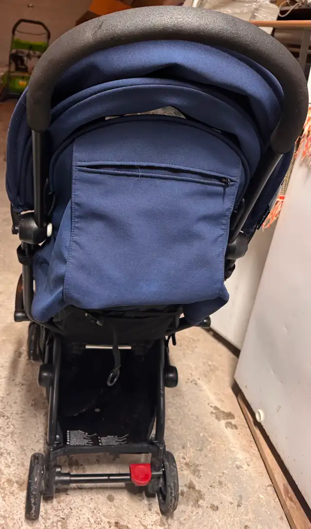 Stokke YOYO3 Stroller in Strollers, Carriers & Car Seats in City of Montréal - Image 9
