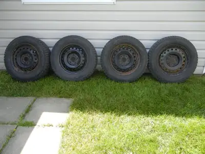 HYUNDAI ÉLENTRA KIA FORTE PNEUS D'HIVER YOKOHAMA 195/65R15