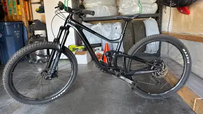 21/22 Giant Trance X med, View more